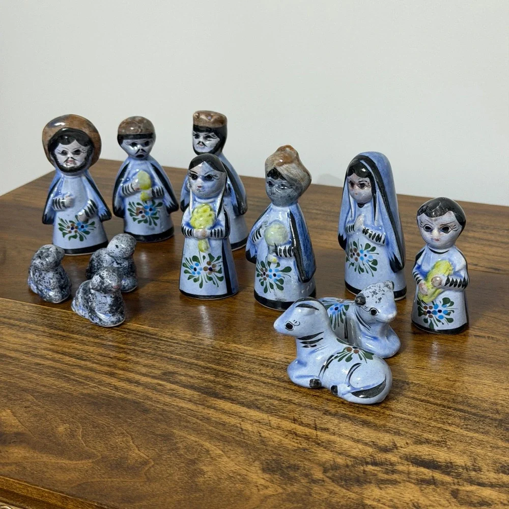 Vintage Tonala Mexico Pottery Nativity Set 12 Piece Ceramic Incomplete Folk Art
